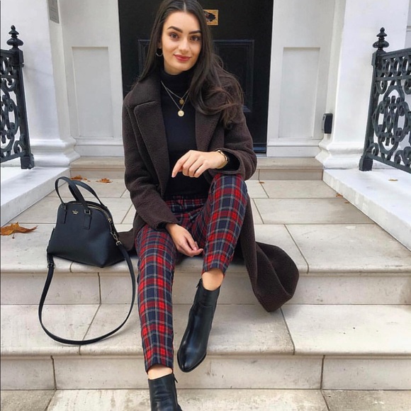 Zara Pants - NWT Zara plaid pants w/elastic band sz M